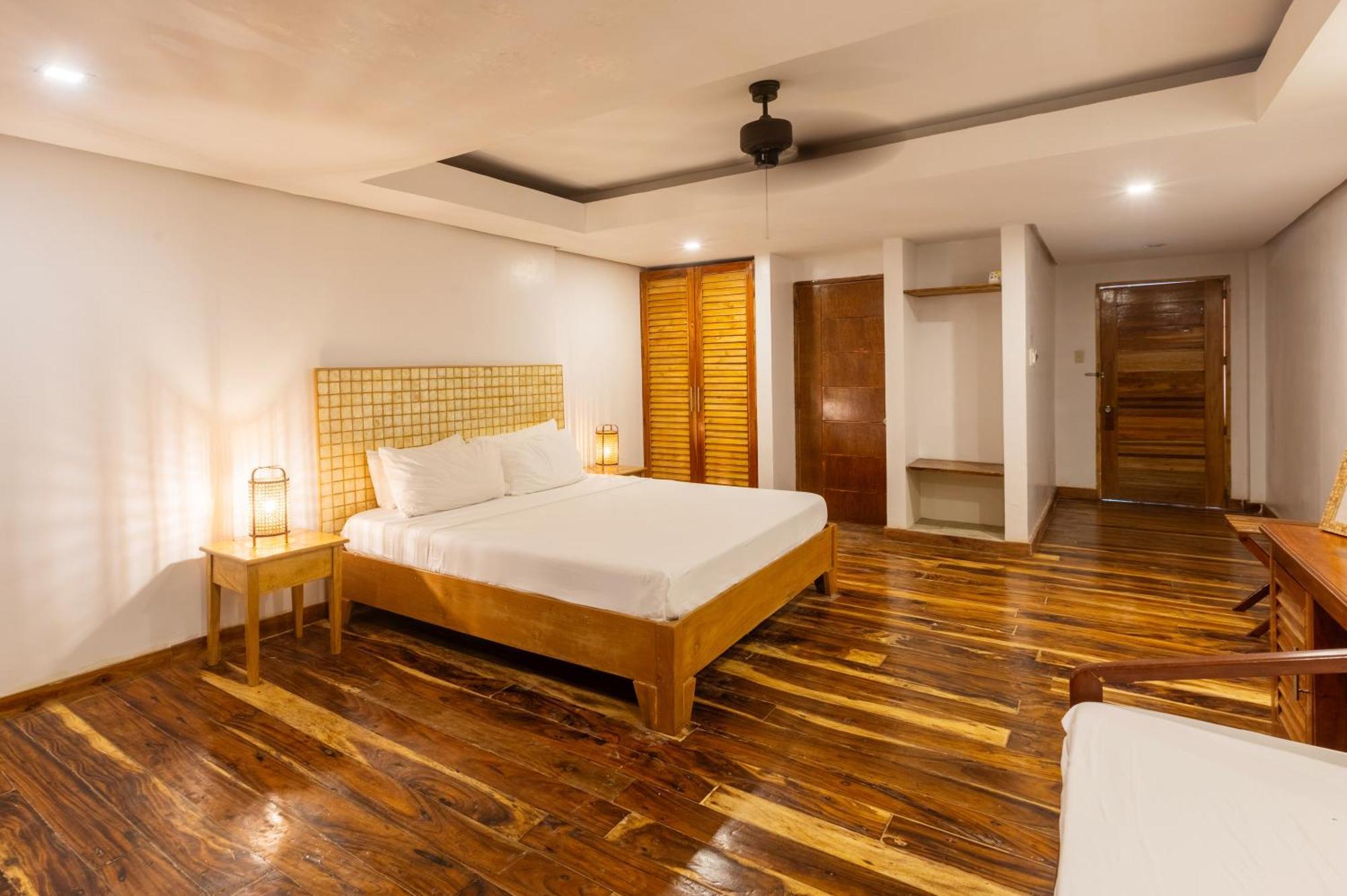 Nabulao Resort 3*